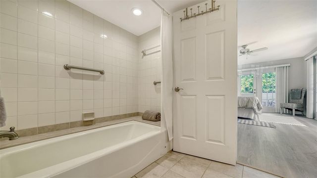 835 S OSPREY AVENUE 201, Sarasota, FL 34236