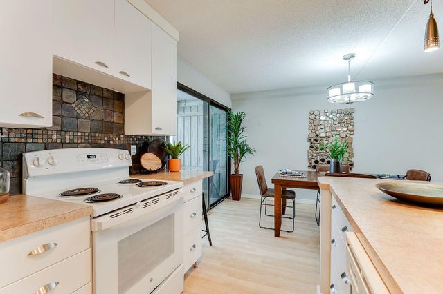 1920 S 1st Street 304, Minneapolis, MN 55454