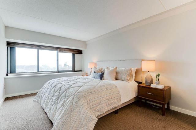 1920 S 1st Street 304, Minneapolis, MN 55454