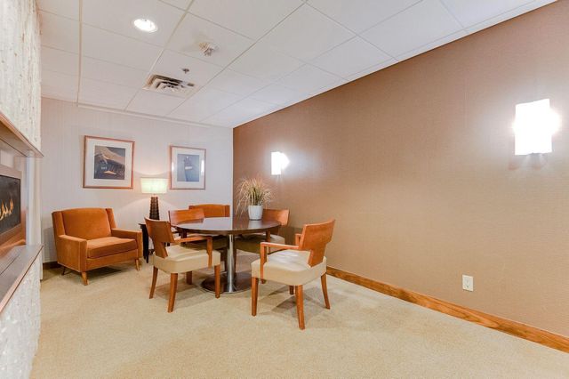 1920 S 1st Street 304, Minneapolis, MN 55454