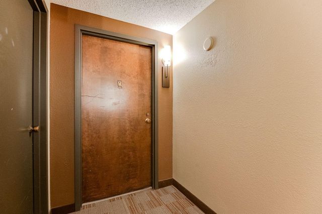 1920 S 1st Street 304, Minneapolis, MN 55454