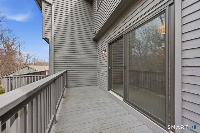 70 Conestoga Way 70, Glastonbury, CT 06033