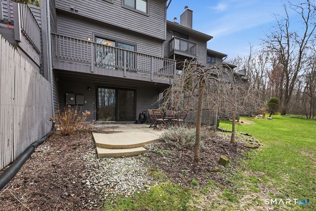 70 Conestoga Way 70, Glastonbury, CT 06033