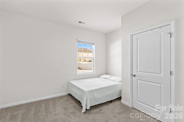 136 Sycamore Springs Drive, Statesville, NC 28677