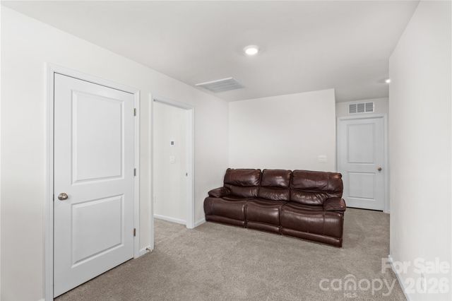 136 Sycamore Springs Drive, Statesville, NC 28677