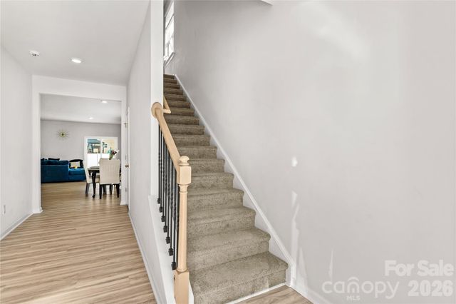 136 Sycamore Springs Drive, Statesville, NC 28677