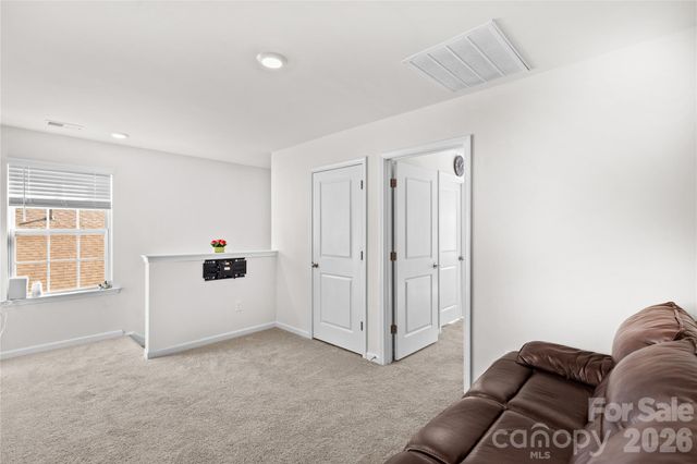 136 Sycamore Springs Drive, Statesville, NC 28677