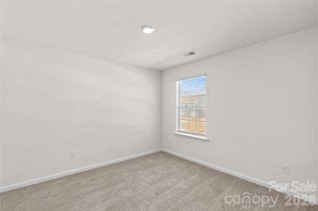 136 Sycamore Springs Drive, Statesville, NC 28677