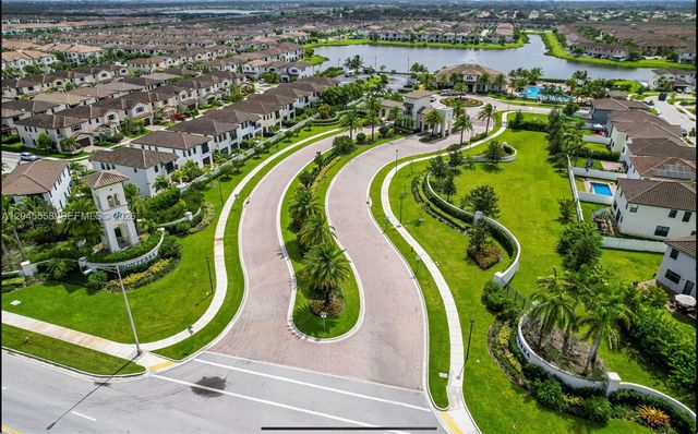 3209 W 98th Place, Hialeah, FL 33018