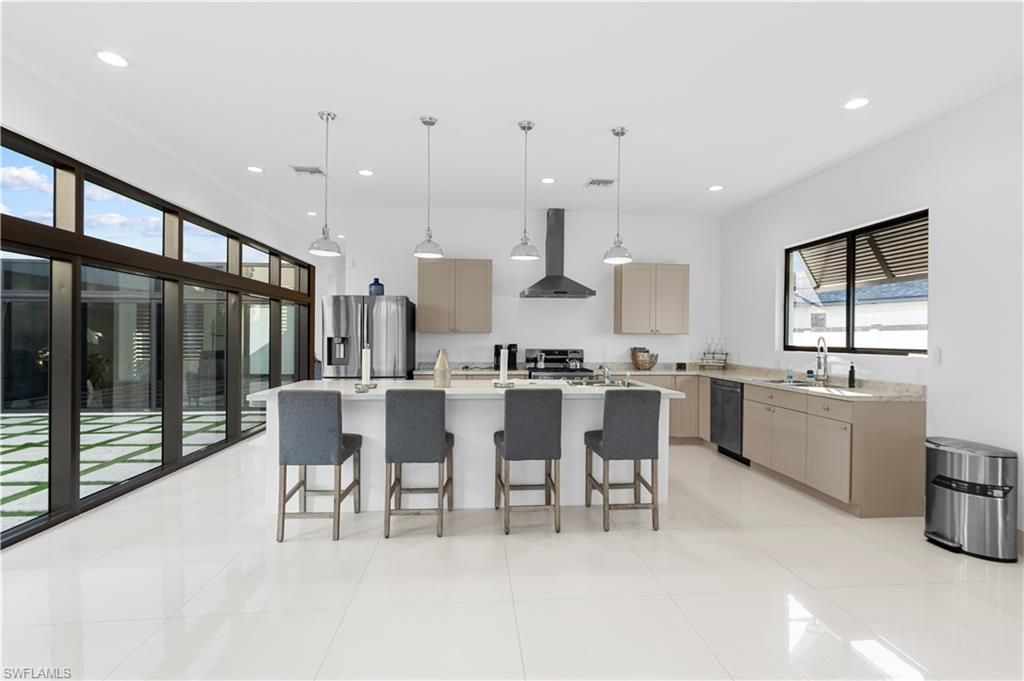 Image 13 of property listing at 1817 SW 11th TER, Cape Coral, FL 33991