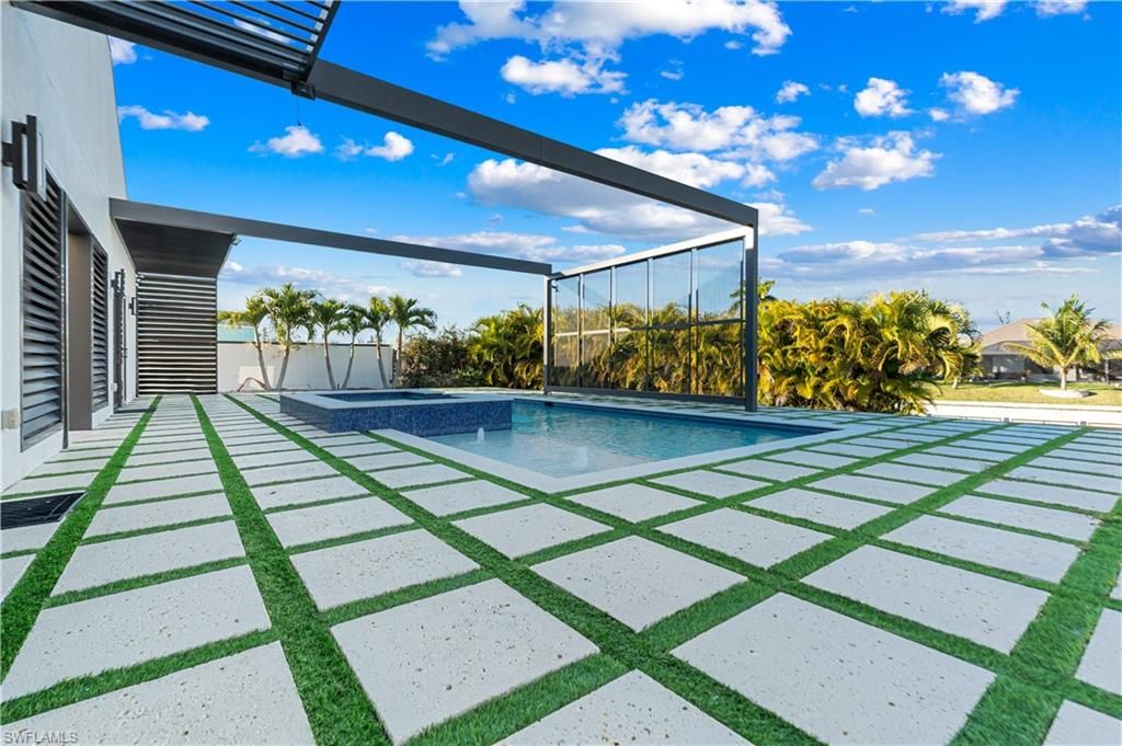 Image 31 of property listing at 1817 SW 11th TER, Cape Coral, FL 33991