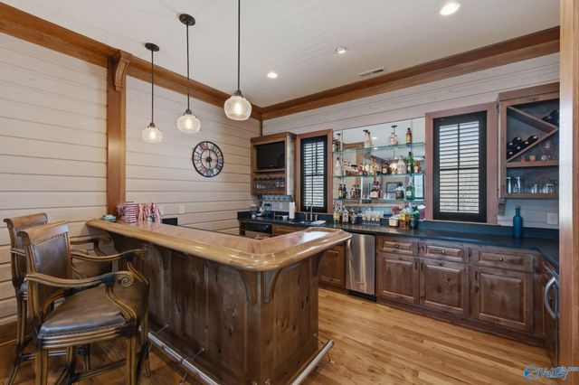 1310 Buck Island Drive, Guntersville, AL 35976