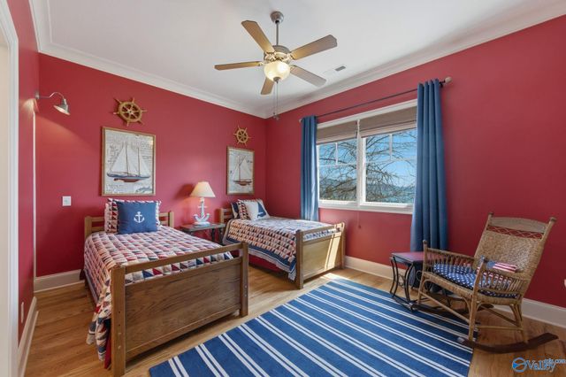 1310 Buck Island Drive, Guntersville, AL 35976