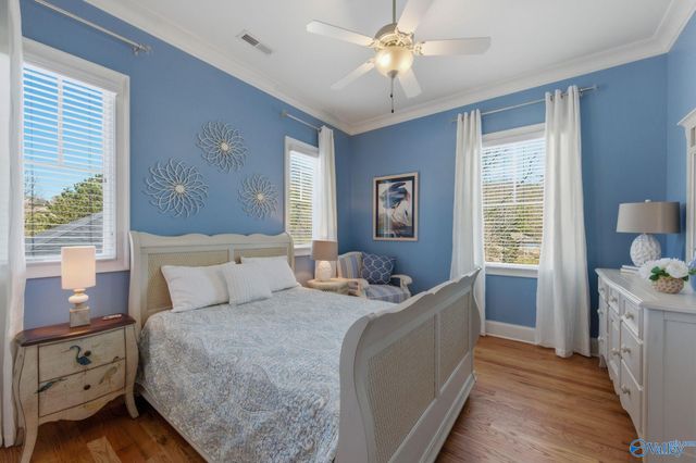 1310 Buck Island Drive, Guntersville, AL 35976