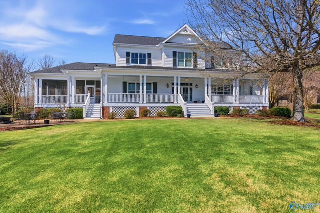 1310 Buck Island Drive, Guntersville, AL 35976