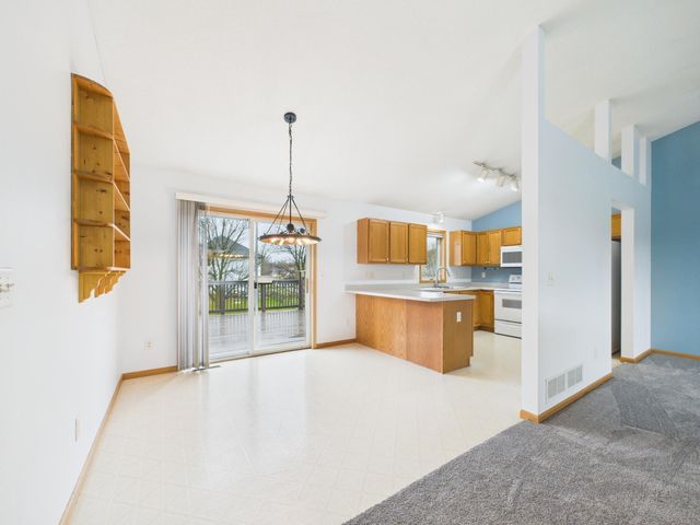 415 8th Avenue SW, Lonsdale, MN 55046