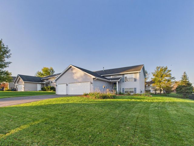 415 8th Avenue SW, Lonsdale, MN 55046