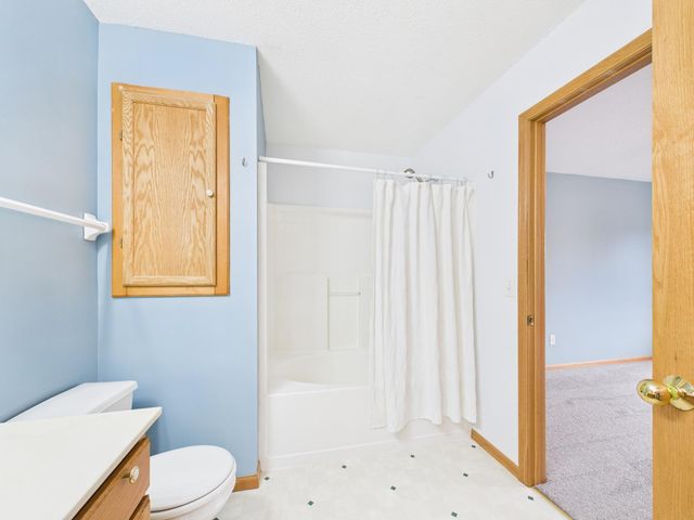 415 8th Avenue SW, Lonsdale, MN 55046