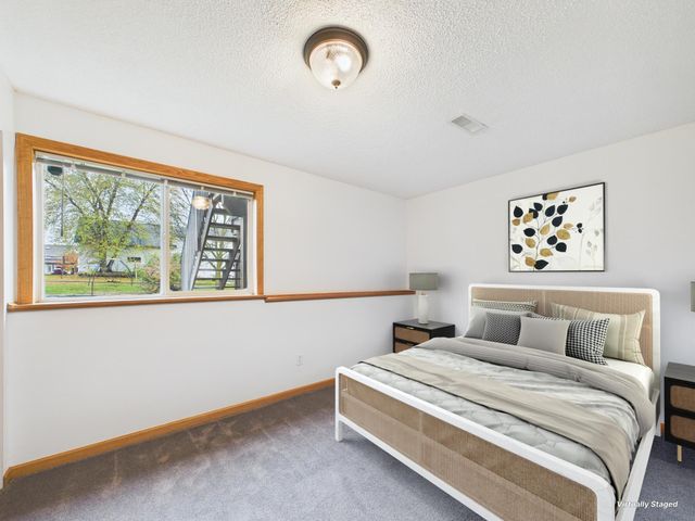 415 8th Avenue SW, Lonsdale, MN 55046