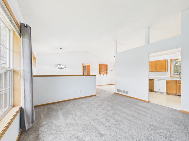 415 8th Avenue SW, Lonsdale, MN 55046