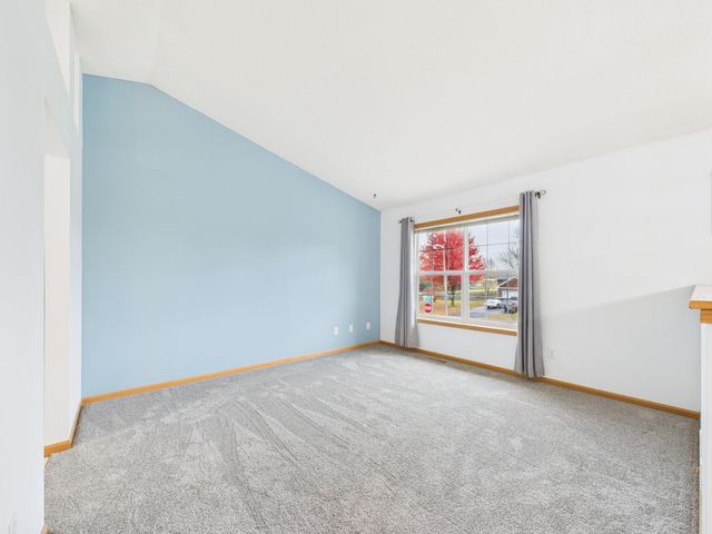 415 8th Avenue SW, Lonsdale, MN 55046