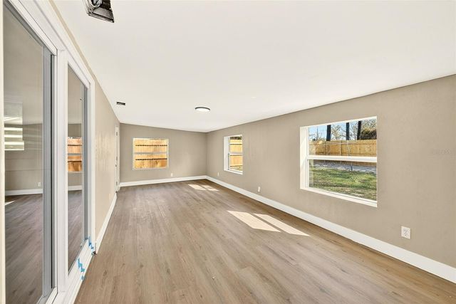 3005 CORD STREET, Tampa, FL 33605