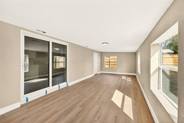 3005 CORD STREET, Tampa, FL 33605