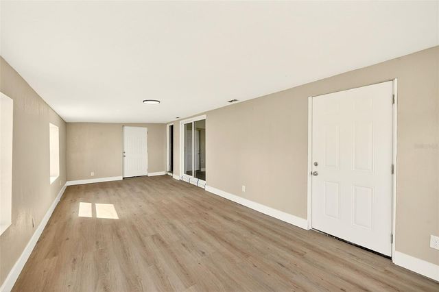 3005 CORD STREET, Tampa, FL 33605