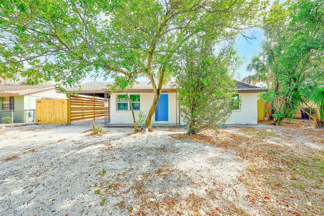 3005 CORD STREET, Tampa, FL 33605