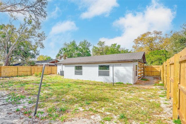 3005 CORD STREET, Tampa, FL 33605