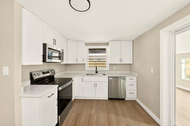 3005 CORD STREET, Tampa, FL 33605