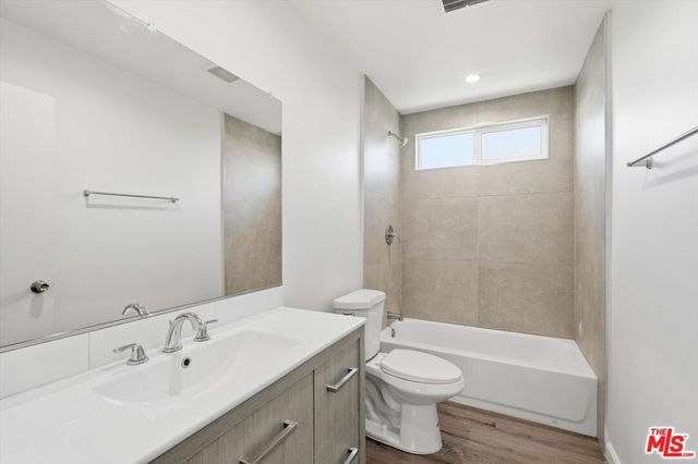 3623 W 105th Street, Inglewood, CA 90303