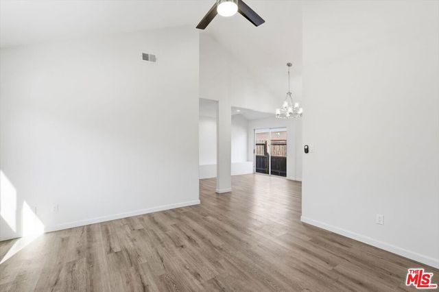 3623 W 105th Street, Inglewood, CA 90303