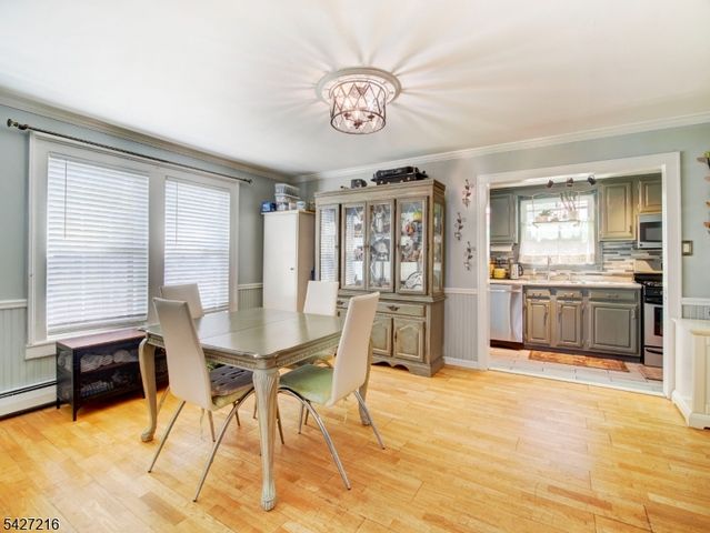 1467 Church St, Rahway City, NJ 07065