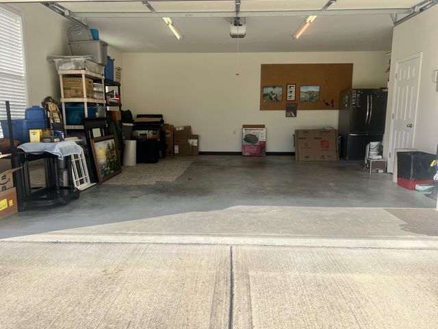 417 Whispering Winds Dr, Manchester, TN 37355