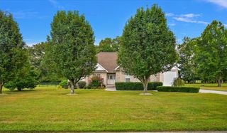 417 Whispering Winds Dr, Manchester, TN 37355