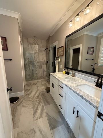 602 W Blue Springs Drive, Chatsworth, GA 30705