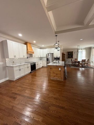 602 W Blue Springs Drive, Chatsworth, GA 30705