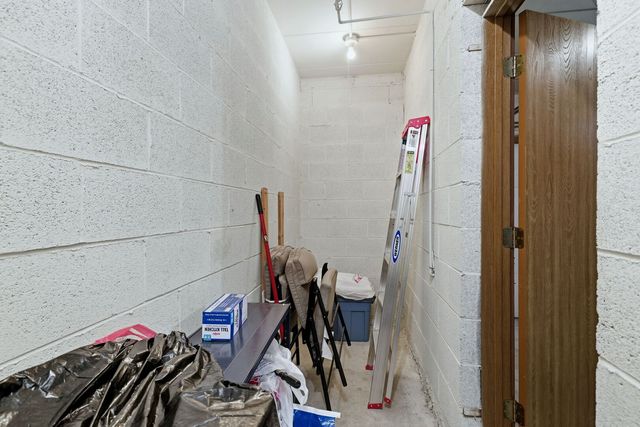 15713 Old Orchard Court 1N, Orland Park, IL 60462