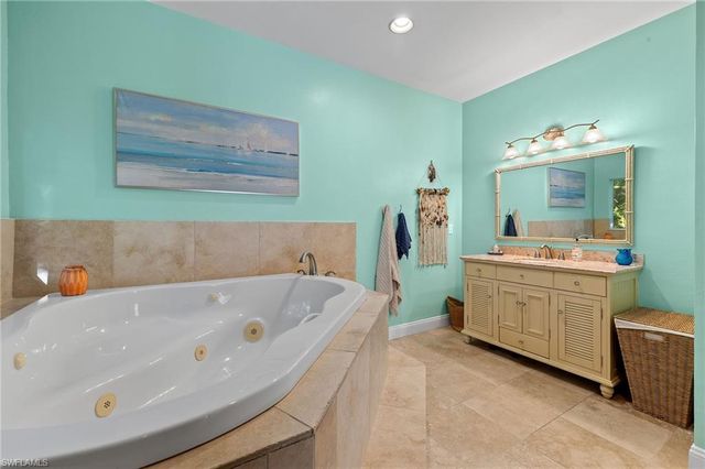 11065 Smokey DR, Bonita Springs, FL 34135