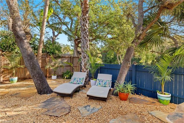 11065 Smokey DR, Bonita Springs, FL 34135