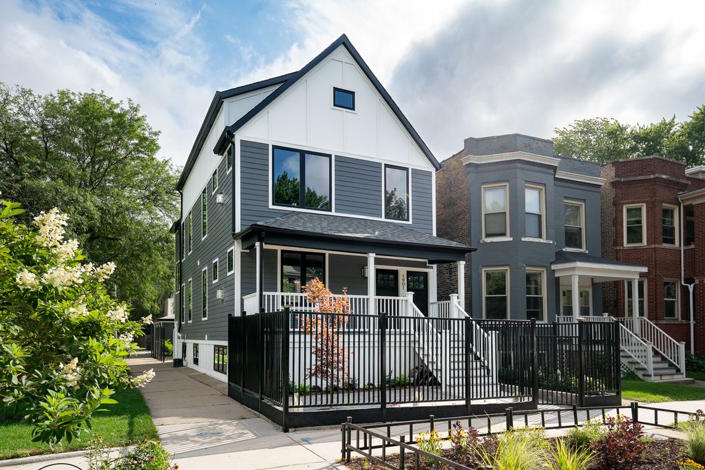 1901 W Berwyn Avenue 1, Chicago, IL 60640