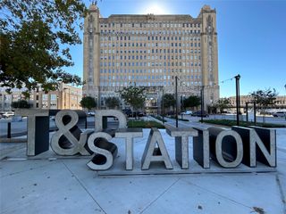 221 W Lancaster Avenue 5008, Fort Worth, TX 76102