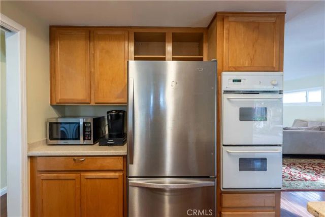 22042 Catalina Circle, Huntington Beach, CA 92646