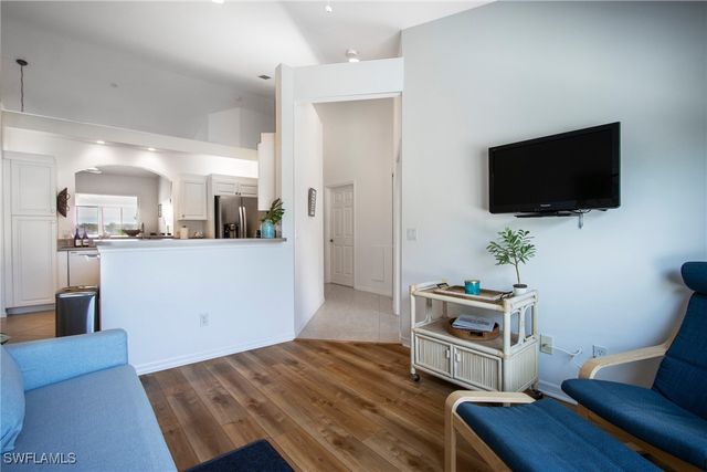 5937 Sand Wedge LN 1507, Naples, FL 34110