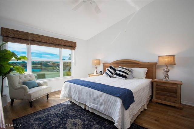 5937 Sand Wedge LN 1507, Naples, FL 34110