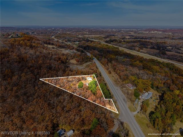 110832 S 4682 Road, Gans, OK 74936