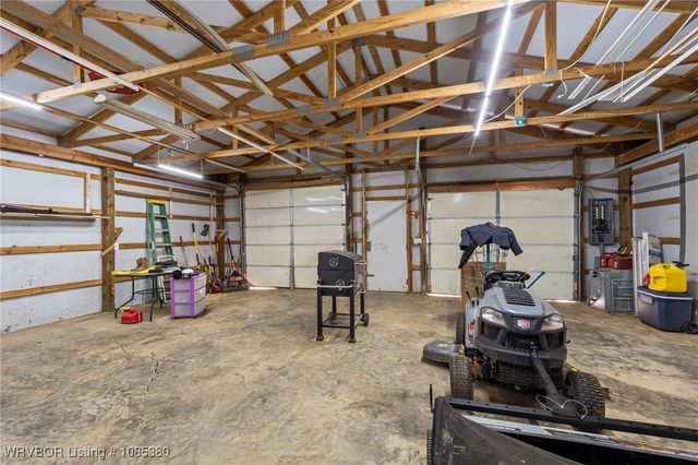 110832 S 4682 Road, Gans, OK 74936