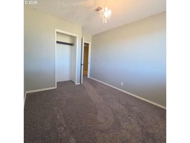 56939 RAASEE Ln, Warren, OR 97053