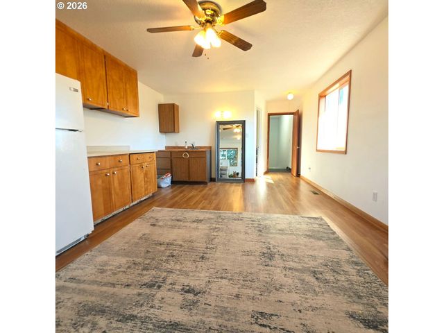 56939 RAASEE Ln, Warren, OR 97053